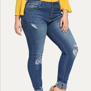NWOT Skinny ripped jeans, high stretch